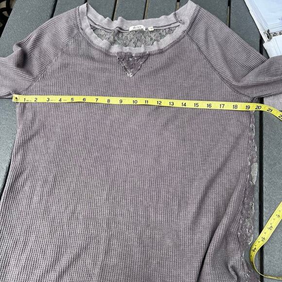 Dylan women’s size XL textured thermal long sleeve top, lace back - Picture 7 of 10